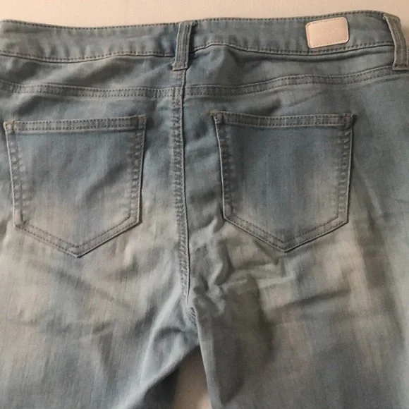 Celebrity Pink Jeans Size 9/29 - Picture 4 of 10